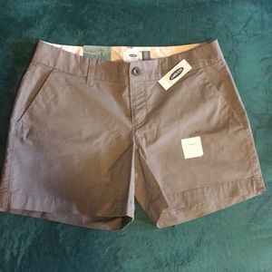 5 inch gray shorts